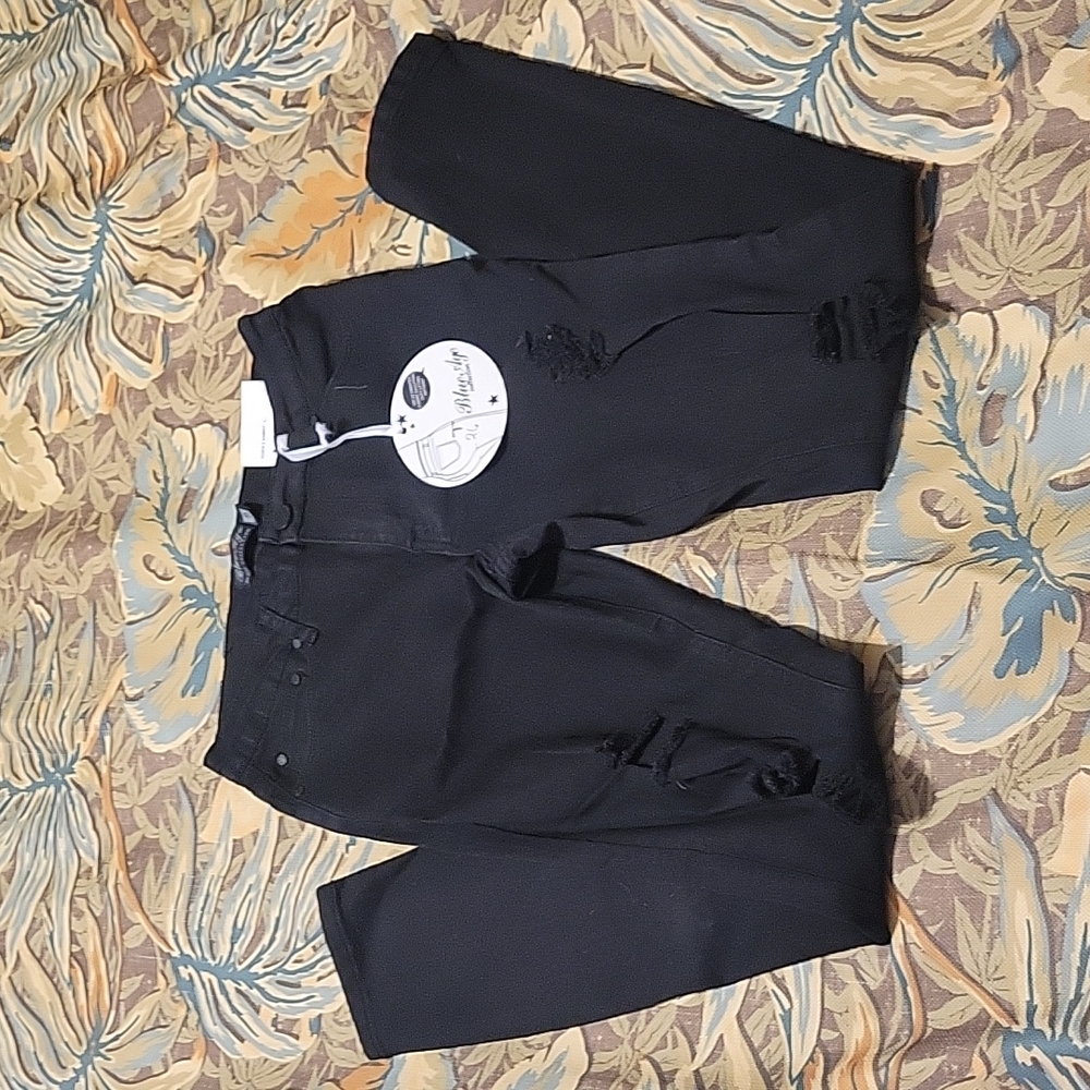Blue Age Black distressed Skinny jeans. New With Tags